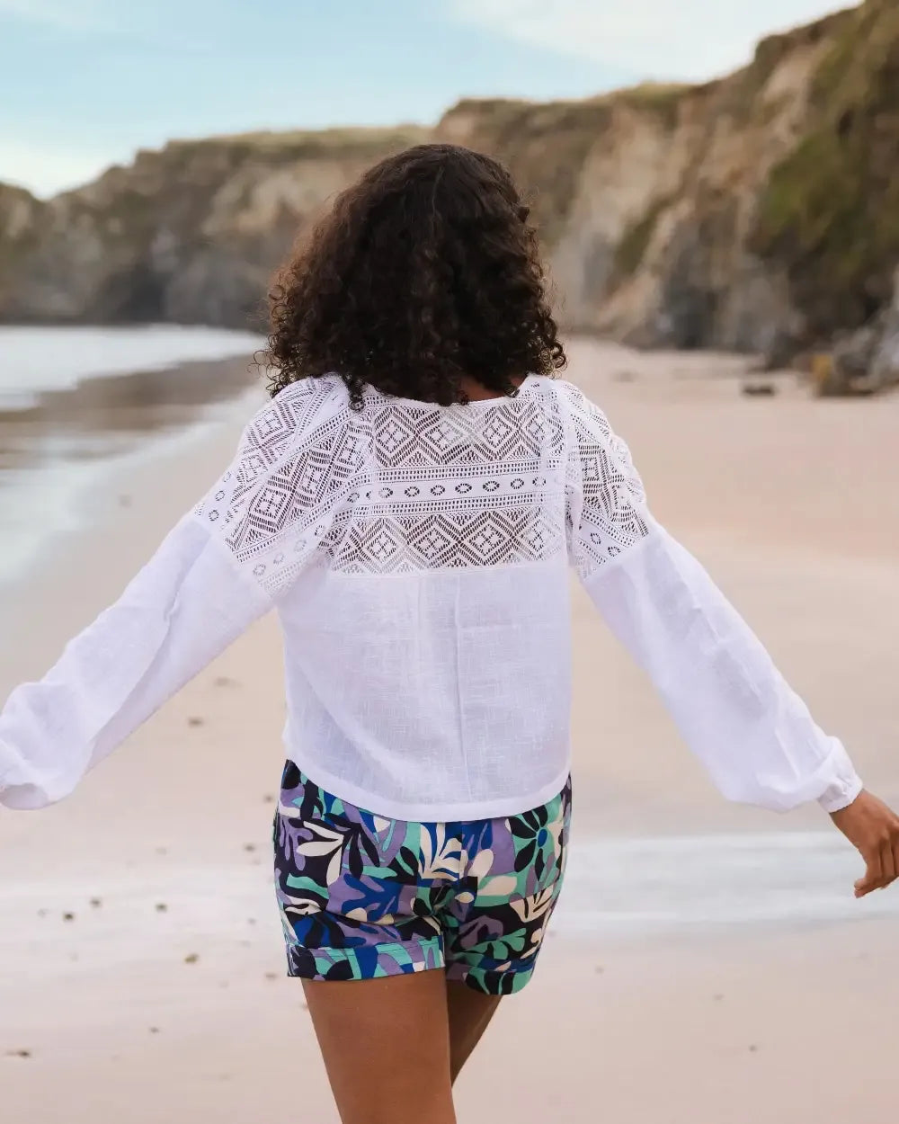 Flurry LS Woven Top - White