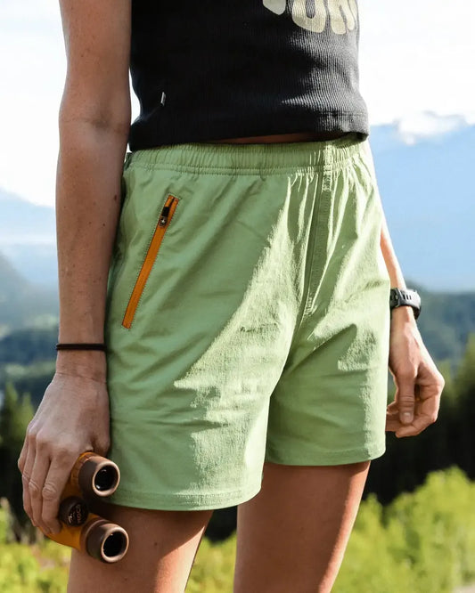 Flaris  All Purpose Short - Stem Green