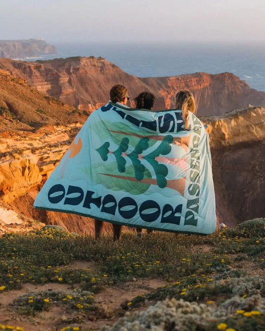 Cabin Recycled Sherpa Blanket - Spearmint